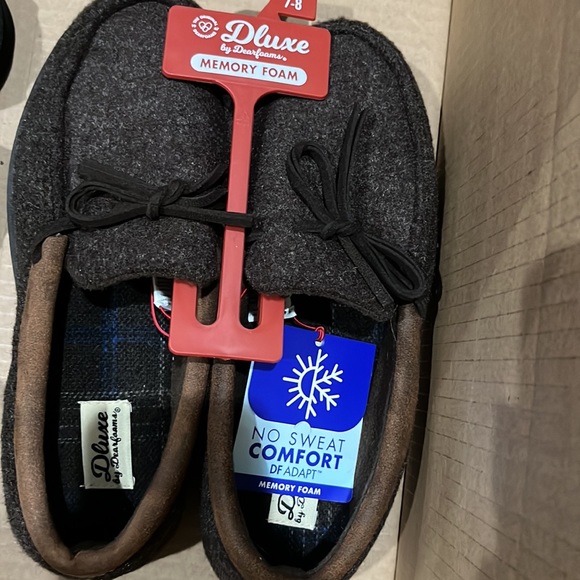 NWT Men's Jacoby Brown Moccasin Slippers - Picture 5 of 5